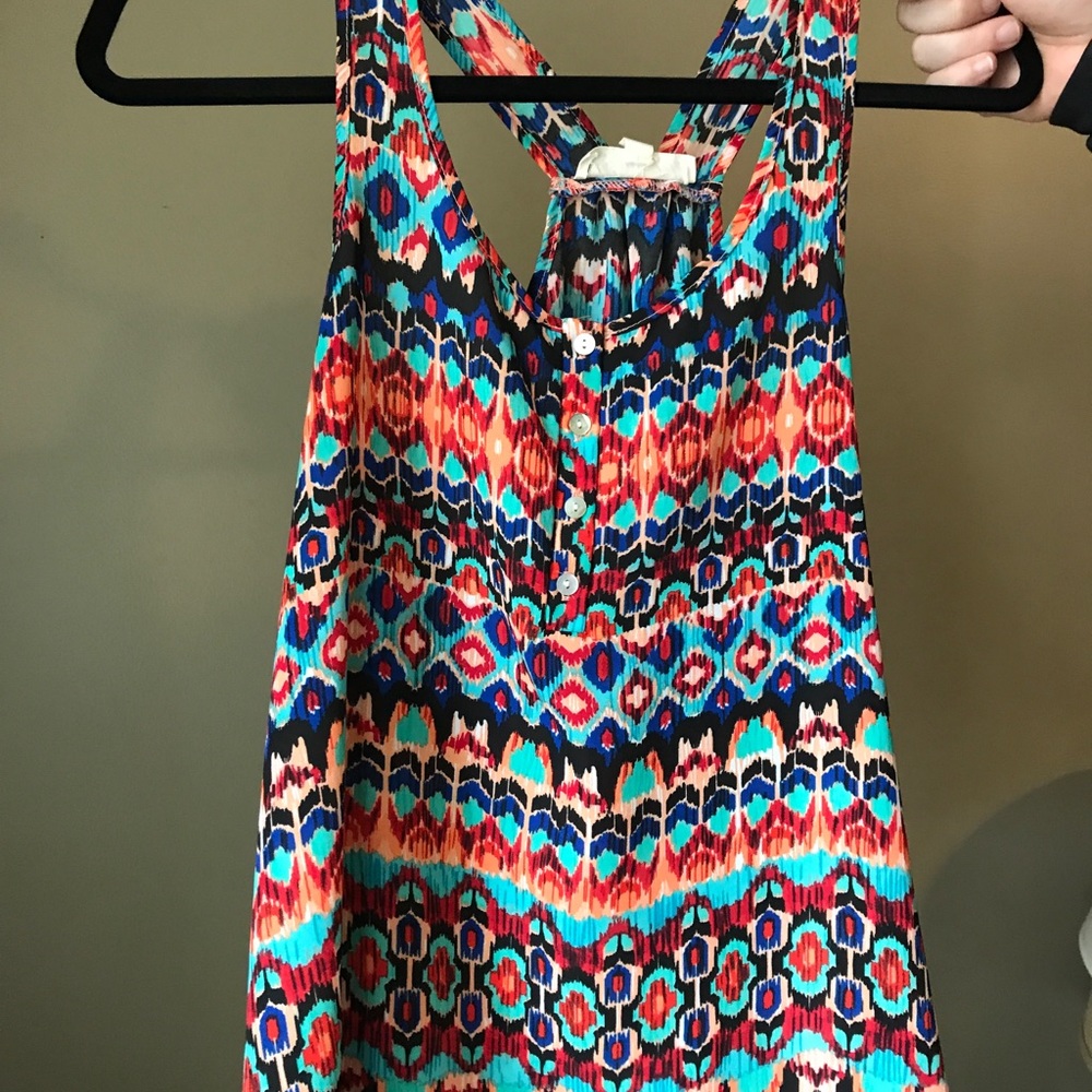 Patterned Tank Top - Picture 5 of 6